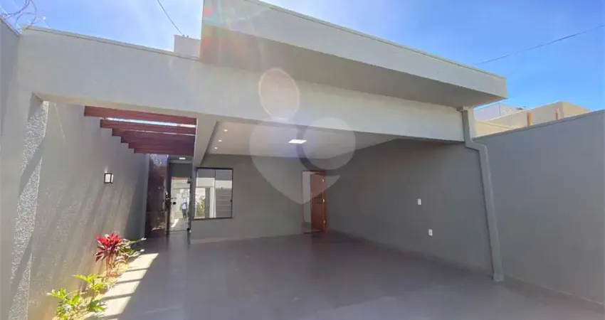 Casa com 3 quartos à venda em Residencial Flor Do Cerrado - GO