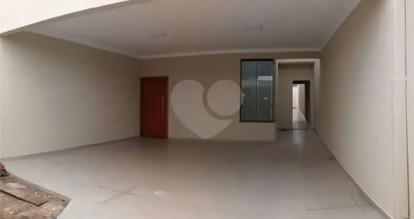 Casa com 3 quartos à venda na 24, Vila Sul, Anápolis