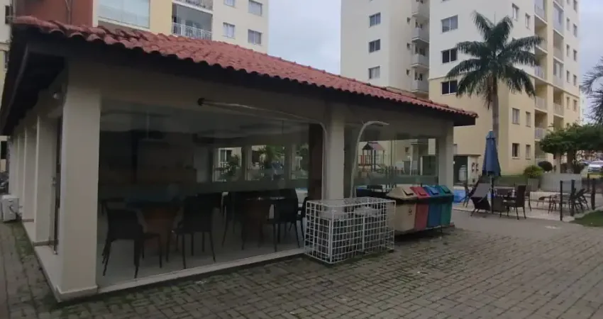 COND VIVENDAS RIO NEGRO, 76m2, COM 1 SUÍTE, ANDAR ALTO, ARMÁRIOS E CLIMATIZADO COM 2 VAGAS