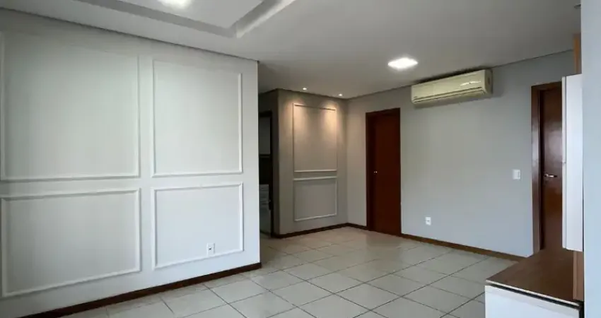 Cond. porto seguro, 3 quartos sendo 1 suite, sala para 2 ambientes, cozinha com modulados
