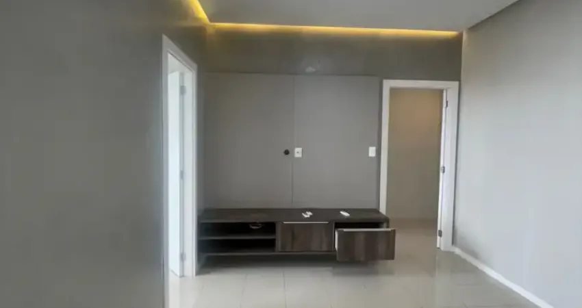 Cond. claudio santoro | ponta negra 3 suites + 1 escritorio, fino acabamento.