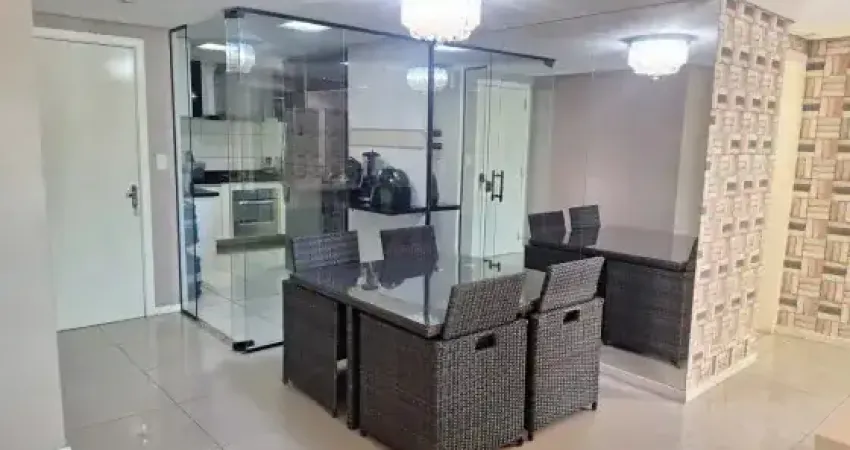 Adrianópolis, cond ville de france, mobiliado, 3 suítes, nascente com água e gás