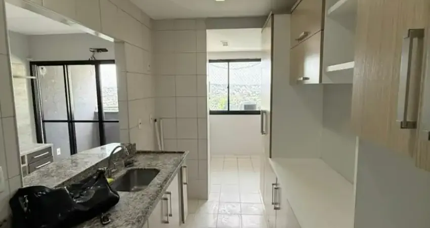 Cond. sollar dos franceses 3 quartos sendo 1 suite e 2 semi suites. andar alto, r$ 3.700,00