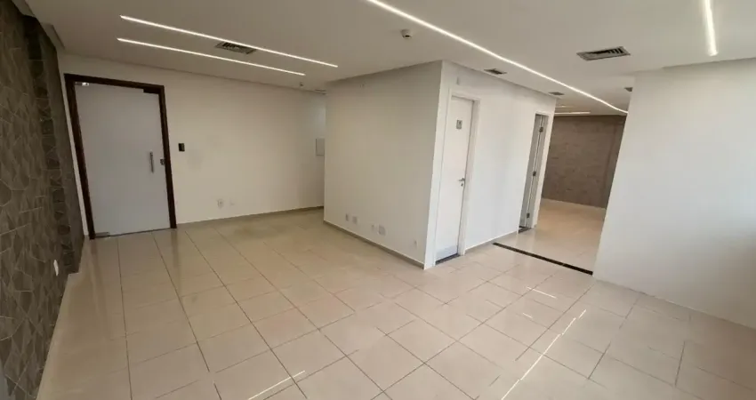 Millennium business,   72m2, 2 salas corporativa , andar alto,  2 vagas rotativas