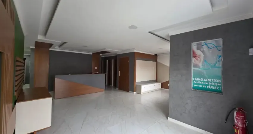 Casa comercial com 5 salas para alugar na Avenida Rio Madeira, 694, Nossa Senhora das Graças, Manaus