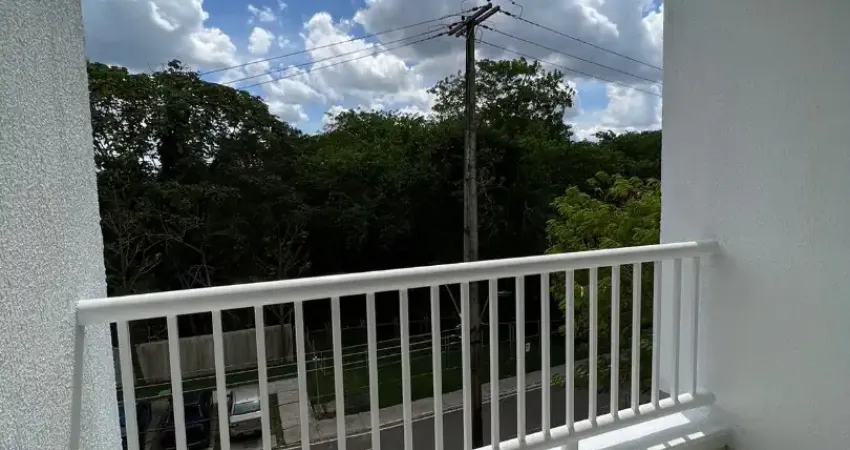 Flores, cond. life flores, 3 quartos sendo 1 suíte, armários e ar.2 vagas