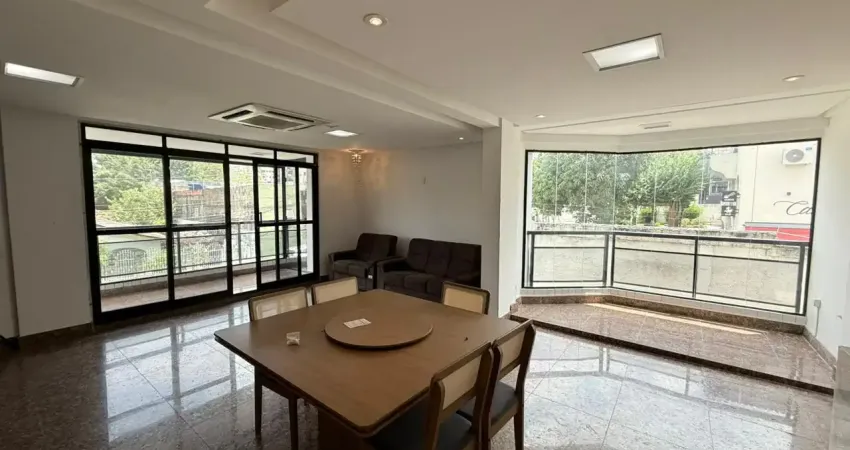 Aceito carro/ parcelo, vieiralves, ed. marvic, com 279m2, 4 suítes, armários e ar