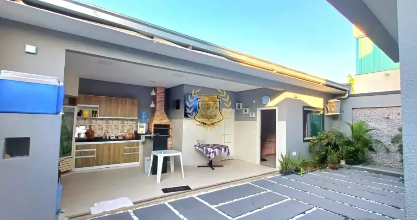 Ponta negra. cond. morada dos passaros, casa duplex com 4 suites, sala para 3 ambientes e 4 vagas.