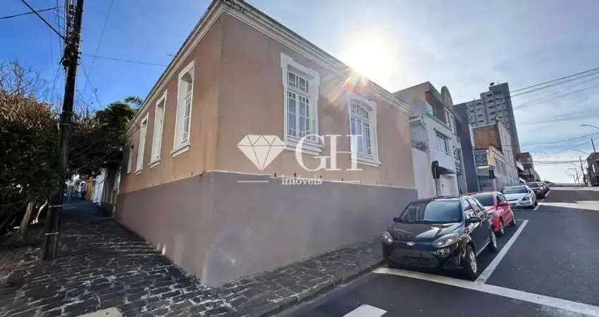 Casa com 3 quartos, Centro - Ponta Grossa