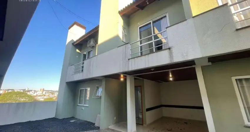 Sobrado para venda no bairro aeroporto de pato branco - 01 suite   02 quartos