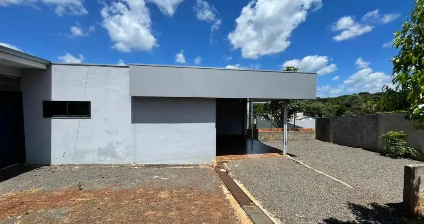 Casa com 2 quartos para alugar na Rua Aquiles Bet, São Francisco, Pato Branco