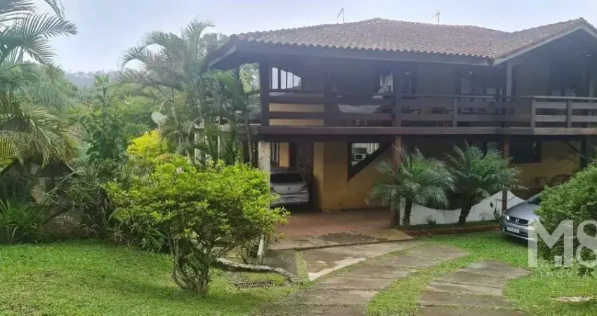 Chácara com 3 dormitórios à venda, 4400 m² por R$ 1.300.000 - Biritiba Ussu - Mogi das Cruzes/SP