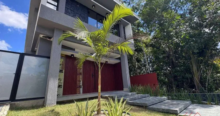 Linda Casa à venda, 130 m² por R$ 2.700.000 - Ponta Negra - Manaus/AM