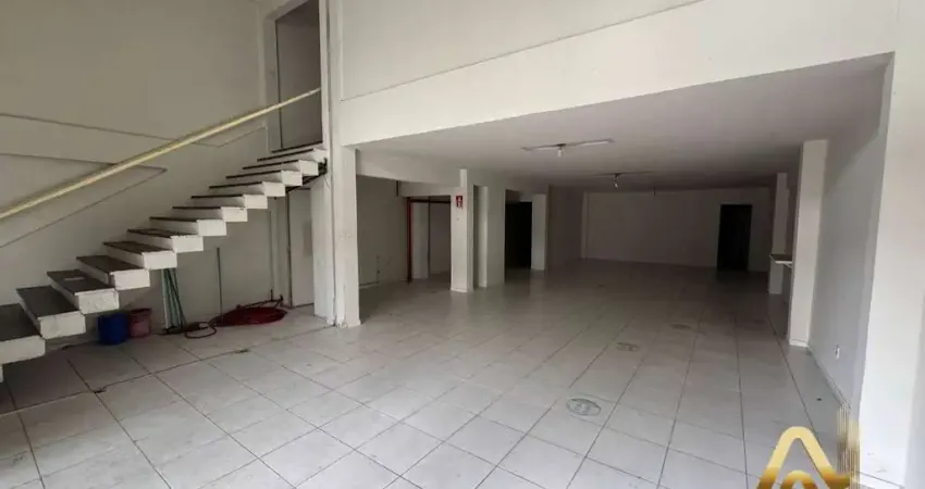 Prédio Comercial para alugar, 1757 m² por R$ 40.000/mês - Centro - Manaus/AM