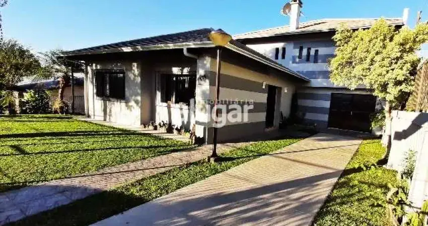 Casa com 4 quartos à venda na Rua Regina Andreazza, Kayser, Caxias do Sul
