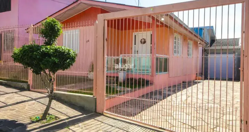 Casa com 3 quartos à venda na Rua Arno Willy Laybauer, Charqueadas, Caxias do Sul