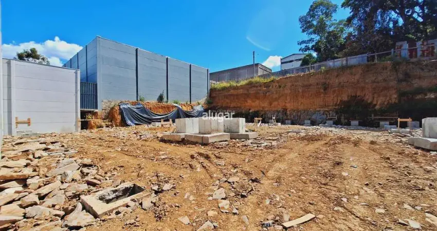 Barracão / Galpão / Depósito para alugar no Centenário, Caxias do Sul 