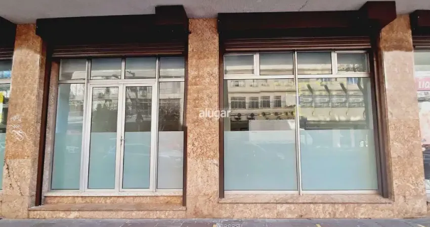 Sala comercial para alugar na Rua Garibaldi, Centro, Caxias do Sul