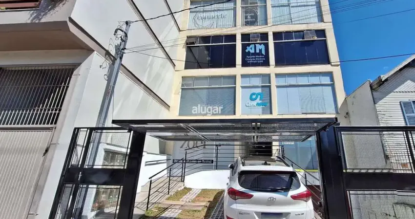 Sala comercial para alugar na Rua Treze de Maio, Lurdes, Caxias do Sul