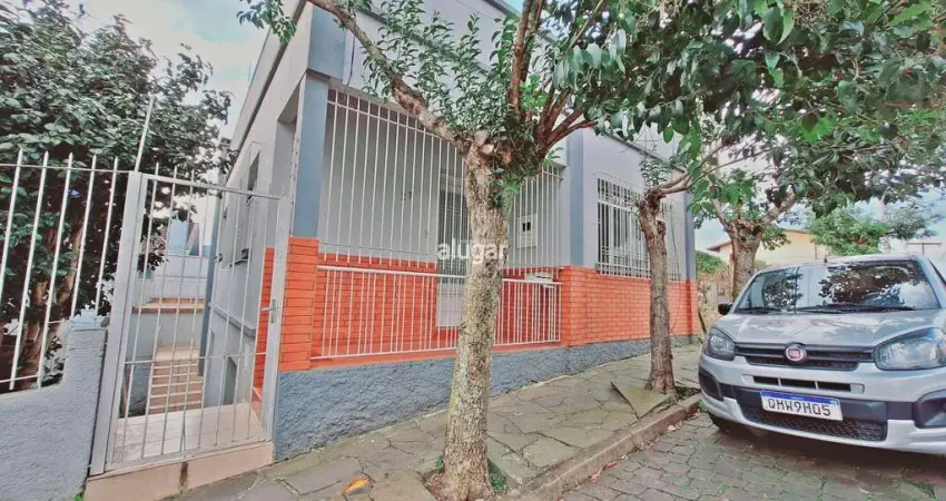 Casa com 2 quartos à venda na Rua Alexandre Tolotti, Rio Branco, Caxias do Sul