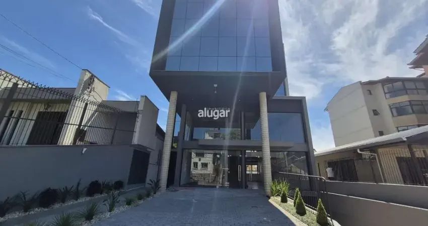 Sala comercial para alugar na Rua Nossa Senhora Aparecida, Floresta, Caxias do Sul