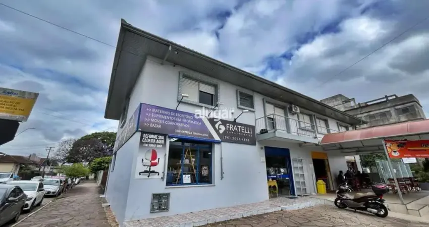 Casa com 3 quartos para alugar na Rua Frei Pacífico, São José, Caxias do Sul