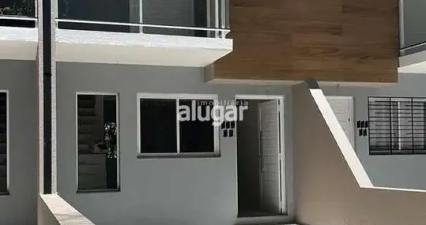 Casa com 2 quartos para alugar na Rua Algeny Lazarotto, Bela Vista, Caxias do Sul