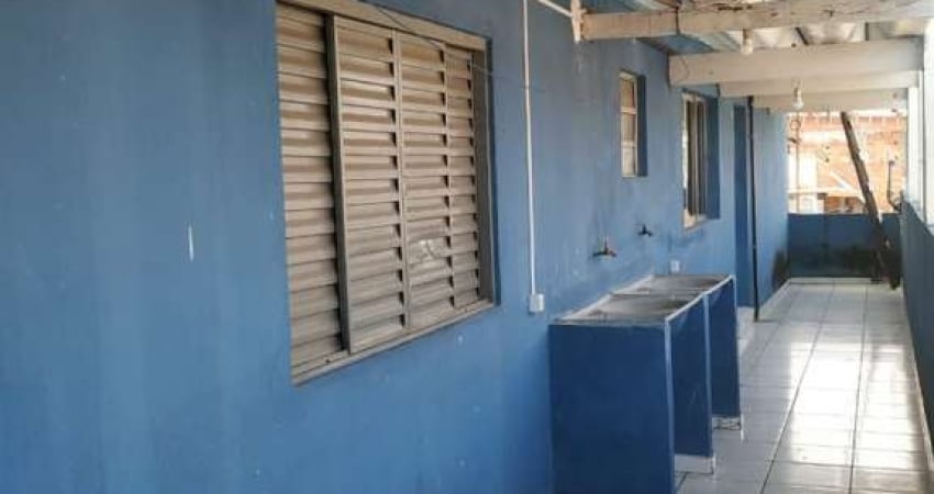 Casa para Locação em Guarulhos, Jardim Nova Cidade, 1 dormitório, 1 banheiro