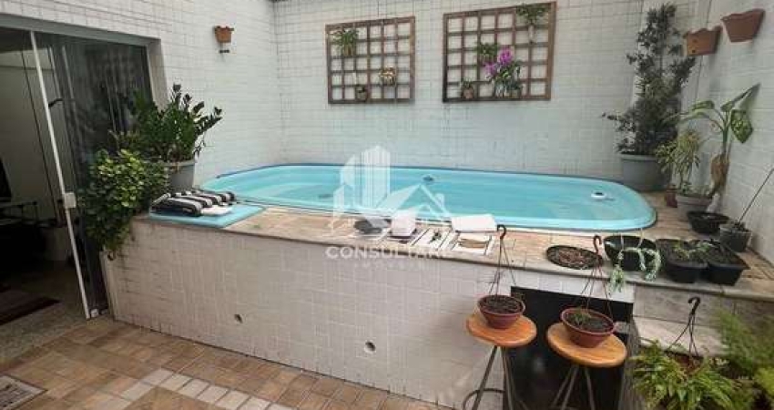 Casa com 5 quartos no Embaré Cod: 23712, GER