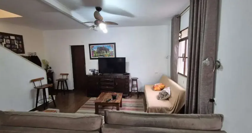 Casa com 5 quartos à venda no Encruzilhada, Santos 