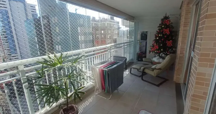 Apartamento de alto padrão com 3 suítes e sacada gourmet no gonzaga – santos