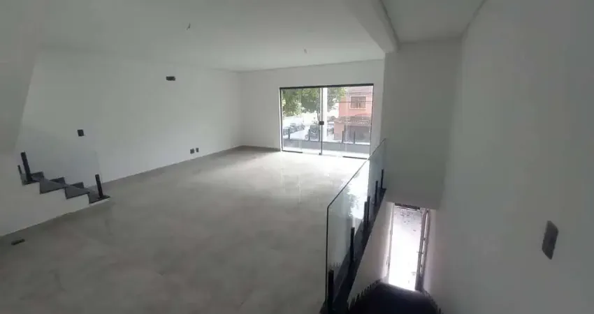 Sobreposta Duplex Nova com 4 Suítes e Área de Lazer no Boqueirão – Santos/SP