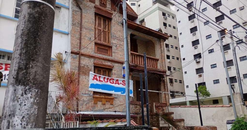 Casa com 3 quartos para alugar no Embaré, Santos 