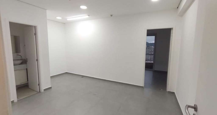 Sala comercial para alugar na Vila Mathias, Santos 