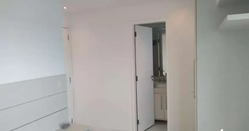 Excelente 2 quartos, 2 varandas em andar alto e vista mar no blue - barra