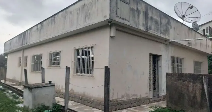 Casa plana / usada para venda em rio bonito, bela vista, 3 dormitórios, 1 suíte, 2 banheiros, 3 vagas