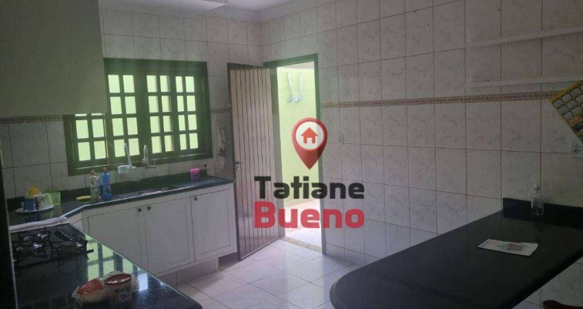Sobrado com 3 dormitórios à venda, 102 m² por R$ 750.000 - Bosque dos Eucaliptos - São José dos Campos/SP