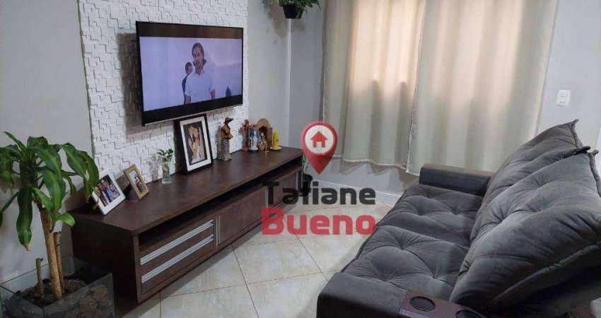 Sobrado com 3 dormitórios à venda, 86 m² por R$ 731.400 - Jardim Santa Maria - Jacareí/SP