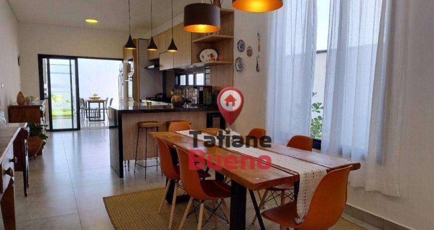 Casa com 3 dormitórios à venda, 158 m² por R$ 980.000 - Residencial Colinas - Caçapava/SP