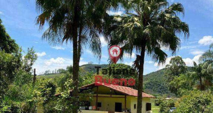 Chácara com 3 dormitórios à venda, 108 m² por R$ 990.000 - Altos da vila Paiva - São José dos Campos/SP