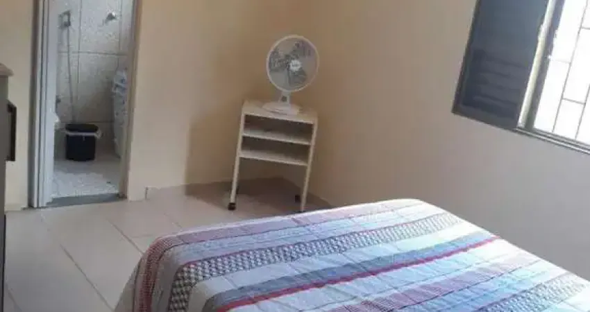 Casa para Venda em Uberlândia, Carajás, 3 dormitórios, 1 suíte, 2 banheiros, 3 vagas