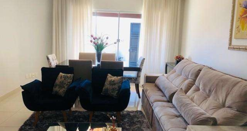 Casa para Venda em Uberlândia, Planalto, 3 dormitórios, 1 suíte, 2 banheiros, 3 vagas