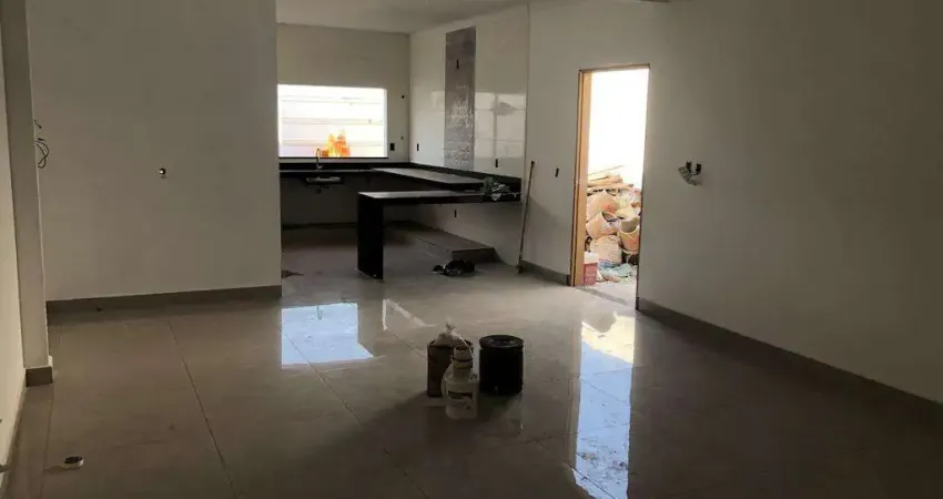 Casa para Venda em Uberlândia, Bosque dos Buritis, 3 dormitórios, 1 suíte, 1 banheiro, 2 vagas