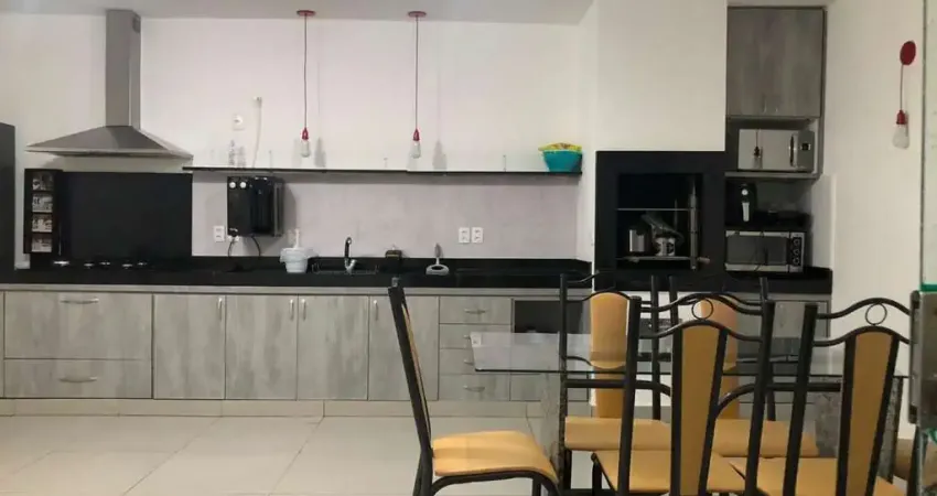 Casa em Condomínio para Venda em Uberlândia, Aclimação, 2 dormitórios, 2 suítes, 1 banheiro, 2 vagas