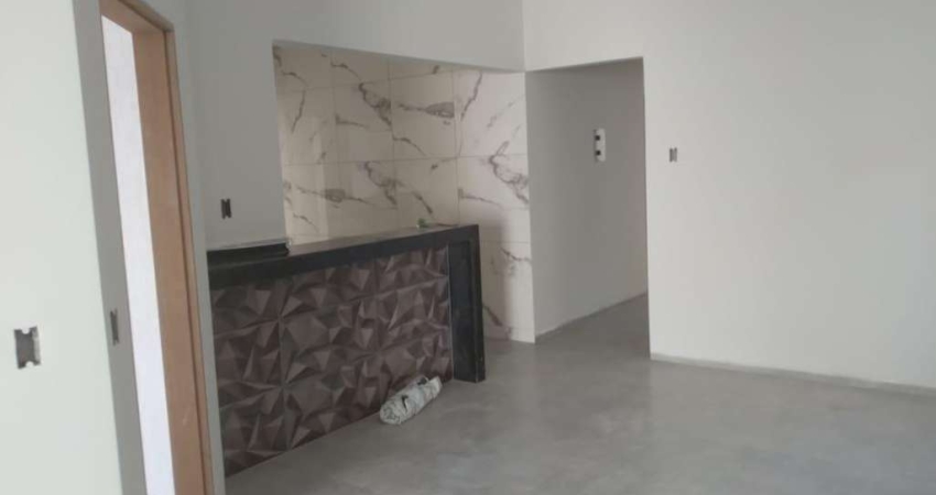 Casa para Venda em Uberlândia, Minas Gerais, 3 dormitórios, 1 suíte, 1 banheiro, 4 vagas