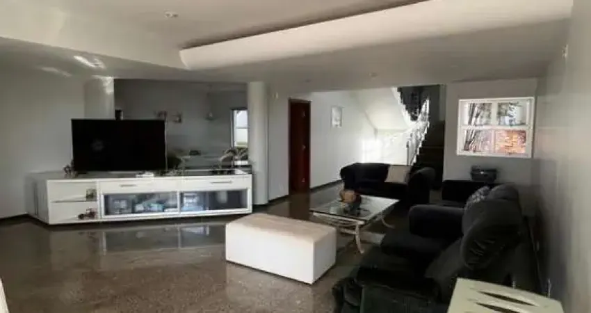 Casa para Venda em Uberlândia, Morada da Colina, 4 dormitórios, 4 suítes, 2 banheiros, 5 vagas