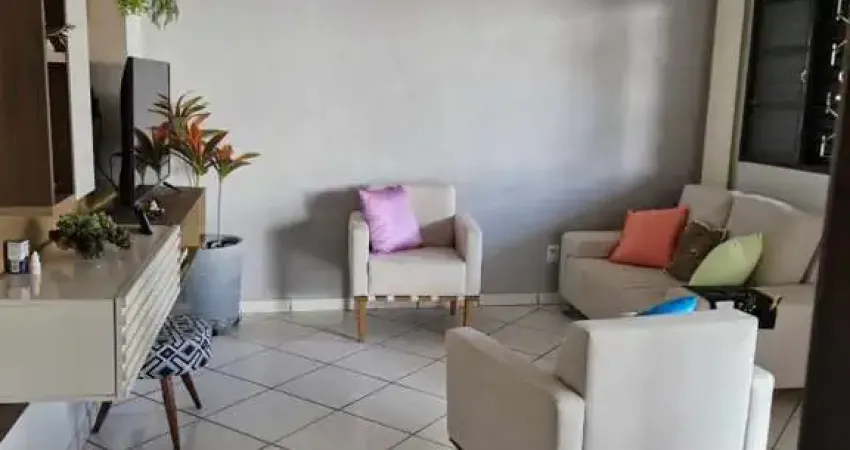 Casa para Venda em Uberlândia, Cidade Jardim, 3 dormitórios, 1 suíte, 2 banheiros, 2 vagas