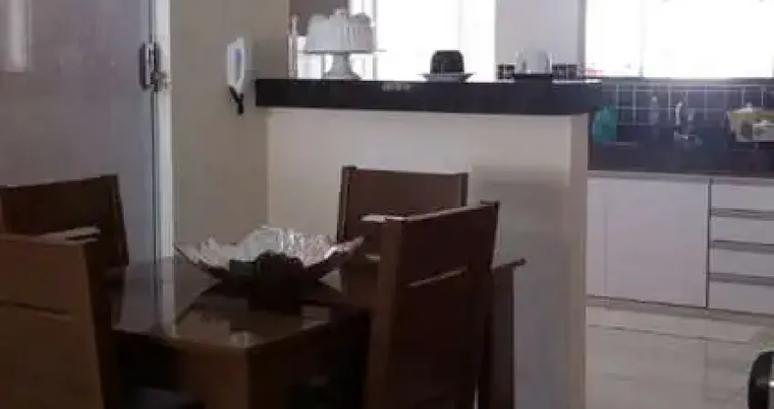 Casa para Venda em Uberlândia, Jardim Holanda, 3 dormitórios, 1 suíte, 1 banheiro, 3 vagas
