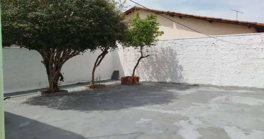 Casa para venda em uberlândia, tubalina, 3 dormitórios, 1 banheiro, 2 vagas