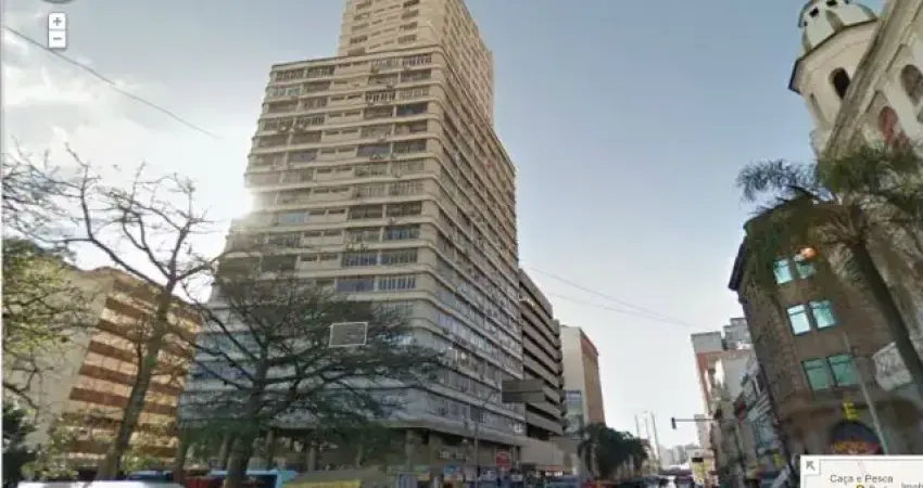 Salas Comerciais para Alugar – Praça Osvaldo Cruz, 15 – Centro Histórico